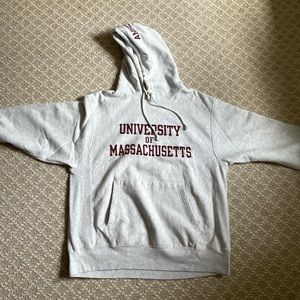 University of Massachusetts Amherst Champion Reverse Weave Hoodie